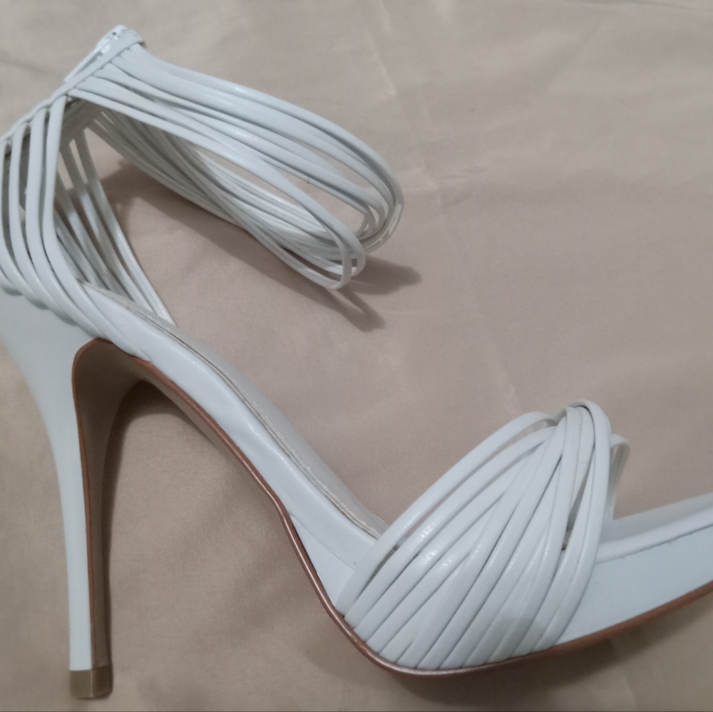 ALDO all white heel
